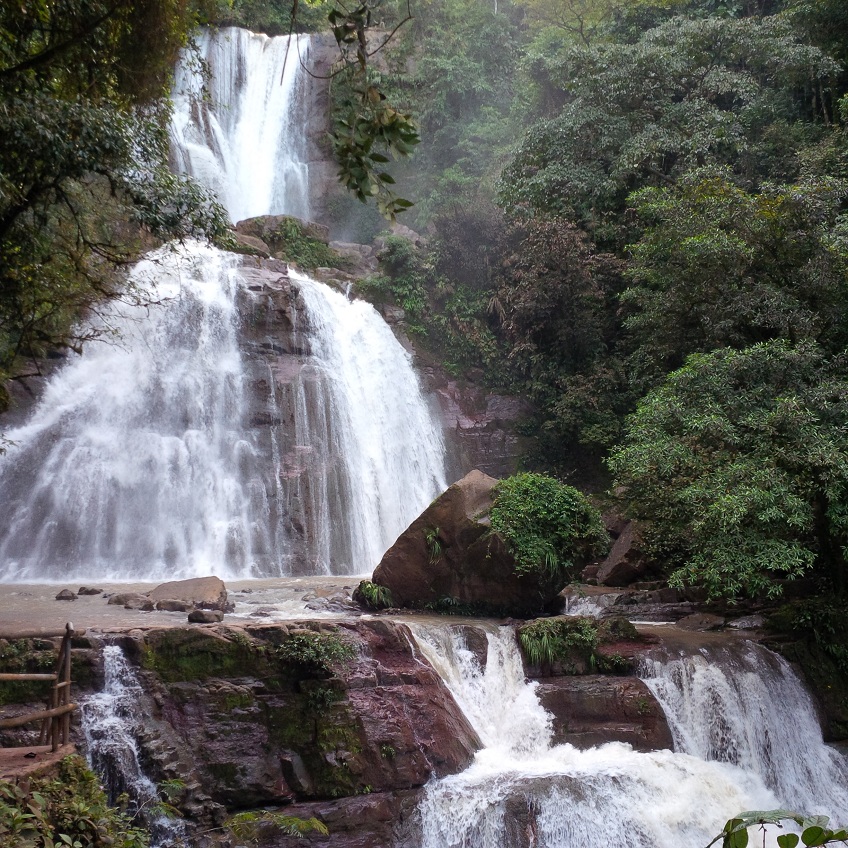 Catarata de Bayoz